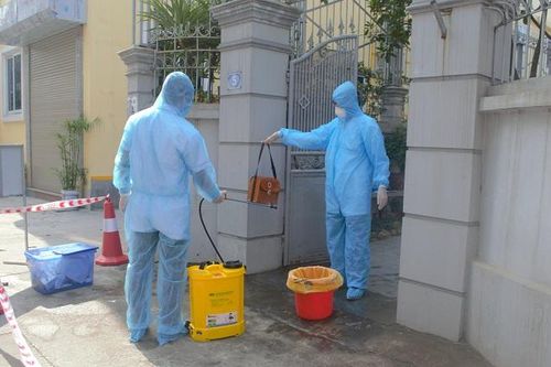 Hướng dẫn vệ sinh khử khuẩn khi cách ly y tế tại nhà