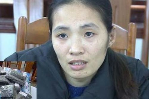 Tạm giữ một phụ nữ bán gần 2000 chiếc khẩu trang giá cao