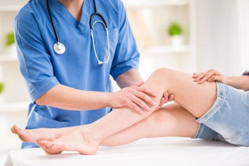 Sát hại nữ chuyên gia vật lý trị liệu tại nhà riêng