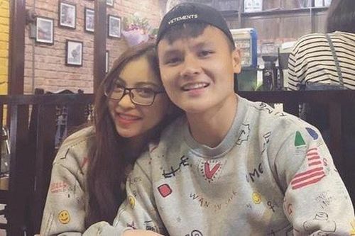 Quang Hải, Văn Lâm đều chọn cách yêu kín dù lộ bằng chứng hẹn hò