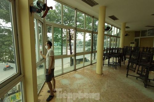 Ngồi trên lửa vì bỏ tiền tỷ đón đầu giải đua F1
