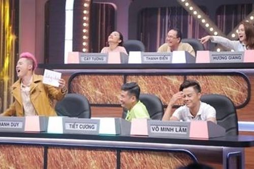 Dung tục hóa, 'hạ sách' cứu gameshow bớt nhạt?