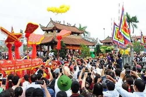 Nam Định: Dừng tổ chức lễ hội Phủ Dầy năm 2020