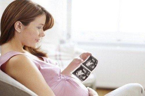 Đóng bảo hiểm xã hội ngắt quãng có được hưởng chế độ thai sản không?