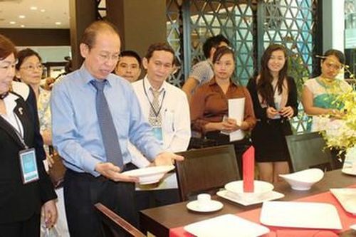 Thế hệ kế nghiệp Việt Nam: Tham vọng phát triển lớn, cơ hội lãnh đạo chưa tương xứng
