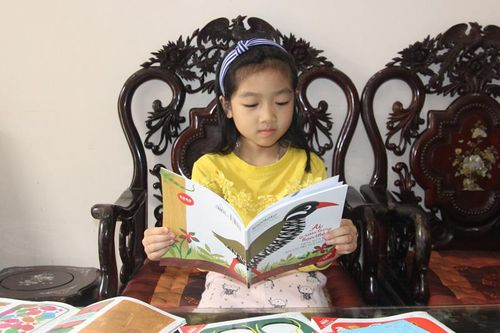 Khơi dậy tình yêu sách cho trẻ