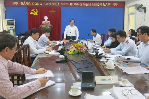 Lãnh đạo UBND tỉnh đối thoại với công dân