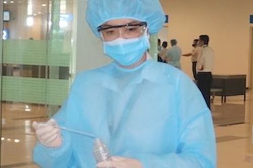 4 người ở Vĩnh Long tiếp xúc du khách Anh đều âm tính với COVID-19
