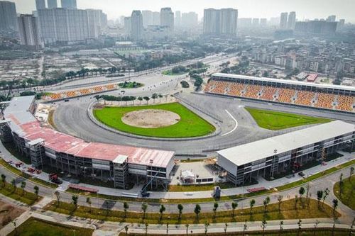 Hoãn chặng đua xe Công thức 1 tại Hà Nội
