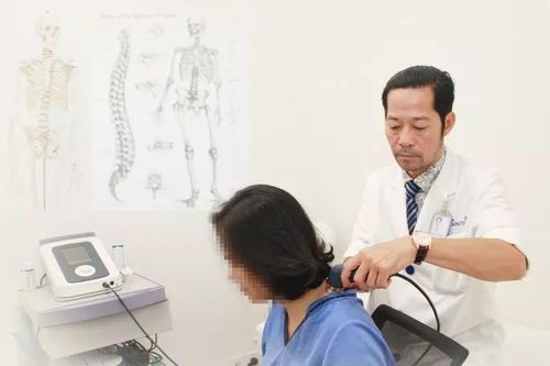 Hành trình 10 năm tìm lại giấc ngủ của phụ nữ lắc cổ liên tục