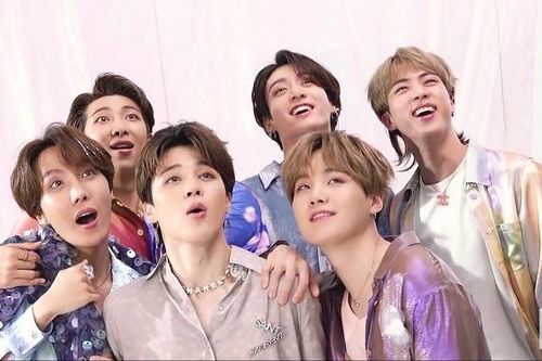 BXH Nhóm nhạc nam tháng Ba: BTS như vậy ai đấu lại