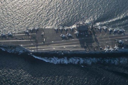 Bị tấn công tại Iraq, Mỹ sẽ điều 2 tàu sân bay tại vùng Vịnh