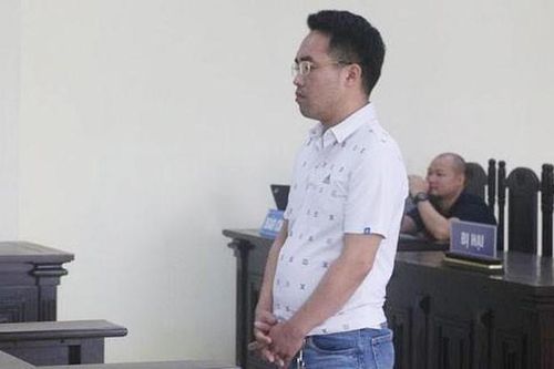 Ai tiếp sức cho cựu cán bộ tài nguyên môi trường lừa gần 100 tỷ đồng?