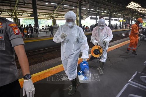 Bộ trưởng Giao thông Indonesia nhập viện điều trị vì mắc bệnh COVID-19