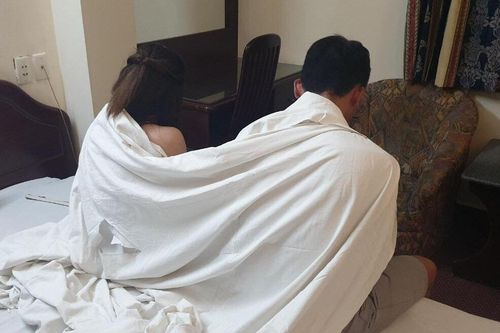 Nữ quản lý nhà hàng ở TP.HCM môi giới bán dâm giá 2 triệu?