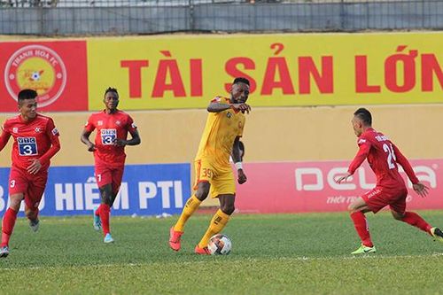 Trực tiếp bóng đá TPHCM vs Thanh Hóa (19h00 ngày 15/3): Đội khách trông chờ nhân tố ngoại