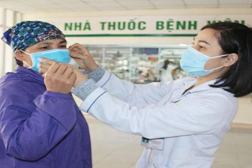 Dịch COVID-19: Lào Cai rà soát, lấy mẫu xét nghiệm khách du lịch châu Âu đang lưu trú