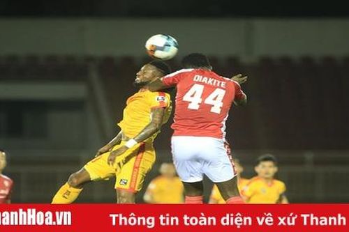 Thủng lưới ở phút bù giờ, Thanh Hóa thất bại trước TP Hồ Chí Minh