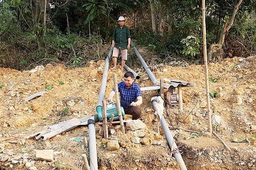 Huyện Mường Ảng hơn 60ha lúa đông xuân bị khô hạn