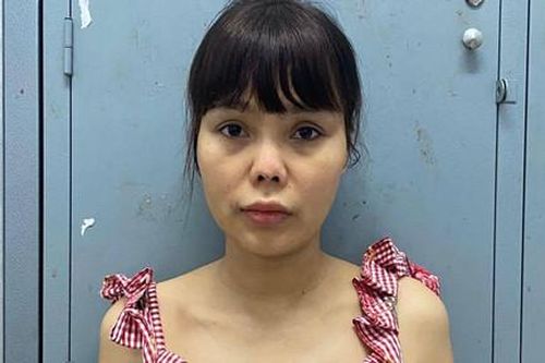 Nữ quản lý nhà hàng ở Sài Gòn môi giới mại dâm