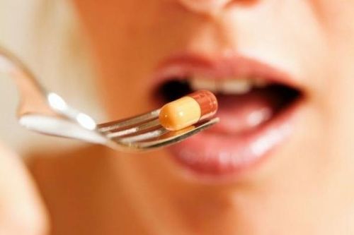 Bổ sung vitamin C thời COVID-19, 'lợi bất cập hại'