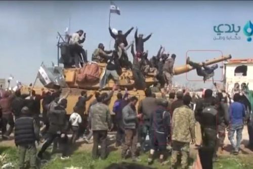 Vì sao Nga-Thổ Nhĩ Kỳ phải tạm hoãn tuần tra chung ở Idlib?