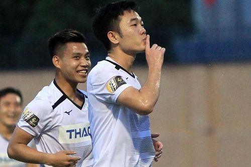 Xuân Trường có thể tái xuất V-League vào tháng 7