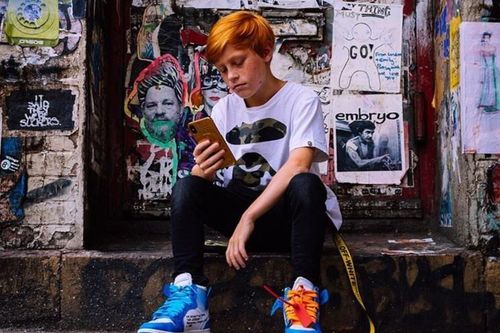 Rich kid 12 tuổi sẵn sàng chi 20.000 USD mua một đôi giày