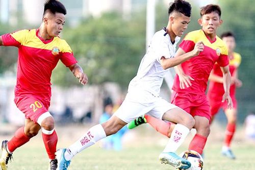 Bóng lăn trong tuần: Đừng để quên lãng