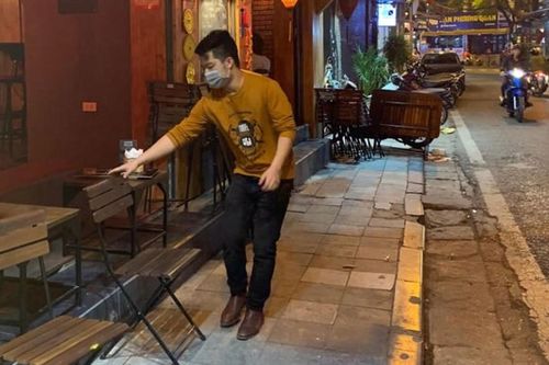 Nhiều bar Hà Nội đóng cửa, một số karaoke vẫn hoạt động