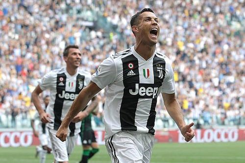 Ronaldo nhận lương 'khủng' đến 39 tuổi ở Juventus