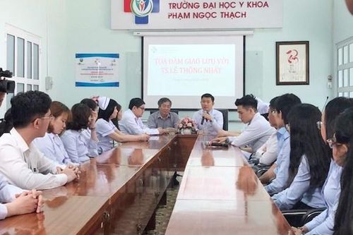 TP.HCM huy động sinh viên trường y sẵn sàng chống dịch Covid-19