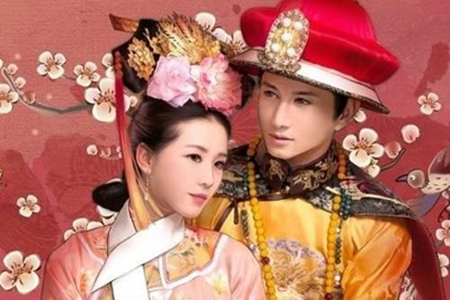 Chuyện tình 'khắc cốt ghi tâm' của hoàng đế Trung Quốc và nàng tiểu phi xinh đẹp
