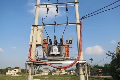 Thủ tướng biểu dương EVN triển khai tốt dịch vụ điện trực tuyến