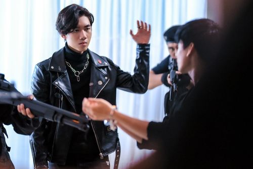Cư dân mạng tấn công MV vừa ra mắt của K-ICM