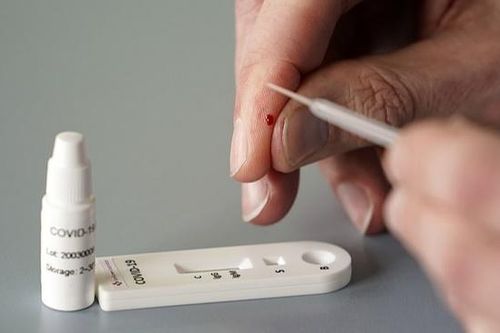 Bộ xét nghiệm nhanh Covid-19 giá 1 USD sẽ thay đổi cục diện