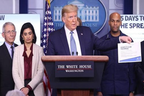 Số ca nhiễm Covid-19 tại Mỹ vượt 4.000, ông Trump kêu gọi tạm ngừng các hoạt động xã hội