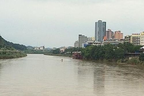 Thực trạng nguồn nước các lưu vực sông: Tiềm ẩn nhiều yếu tố không bền vững