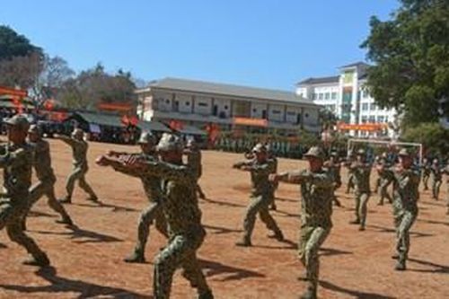 VỪA HUẤN LUYỆN, VỪA PHÒNG DỊCH