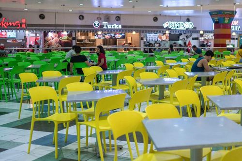 Dịch Covid-19: Phong tỏa thủ đô Manila, doanh nghiệp Philippines 'tê liệt'
