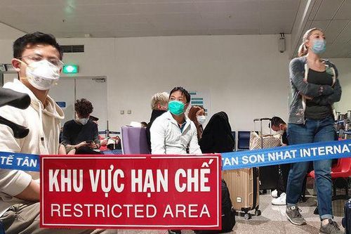 Bộ Y tế thông báo tối 17/3 về các chuyến bay có hành khách mắc Covid-19