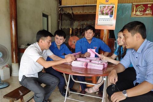 Vận động 130 đám cưới tạm hoãn, giảm khách mời