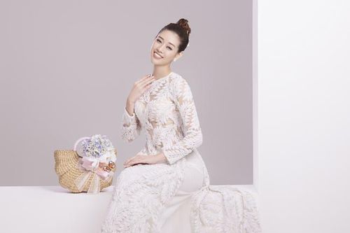 Khánh Vân tiết lộ về mối duyên với tà áo dài Việt