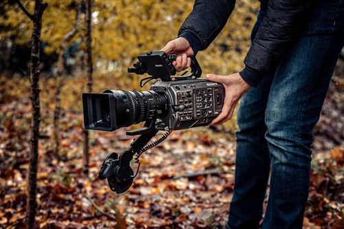 Sony PXW-FX9 - đạt chuẩn 'cận máy quay điện ảnh'
