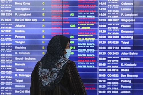 Diễn biến dịch COVID-19 tại các nước ASEAN: Trở thành 'điểm nóng', Malaysia phong tỏa toàn quốc và đóng cửa biên giới
