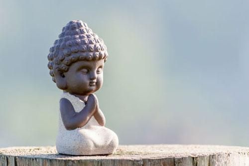 Phật dạy: Ở đời dù tử tế đến đâu cũng đừng dại giúp đỡ 4 kiểu người này