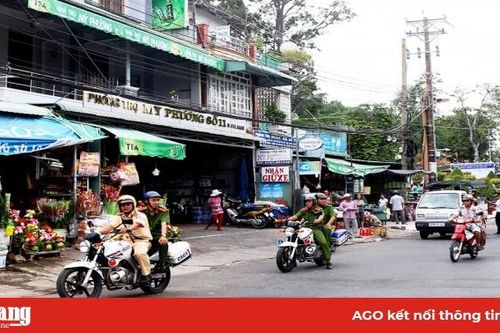 Châu Đốc phát động phong trào thi đua đảm bảo trật tự an toàn giao thông