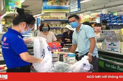 Bộ trưởng Bộ Công Thương khẳng định cung ứng đủ khẩu trang phòng dịch COVID-19