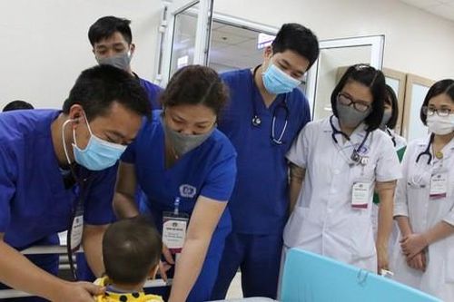 Bé 11 tháng tuổi ở Hòa Bình mắc Kawasaki: Đây là bệnh gì, mức độ nguy hiểm như thế nào?