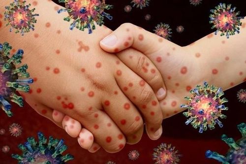Cách tự bảo vệ khi đến nơi đông người trong mùa dịch